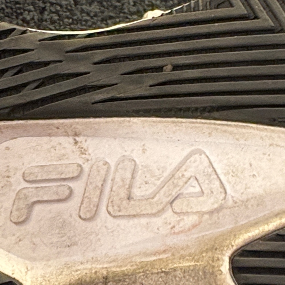 Fila Ray Tracer Apex sneakers. Fila Multicolor Athletic Shoes Size 10 - Picture 6 of 8